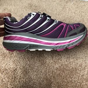 Hoka One One Stinson trail runner- women’s 6.5